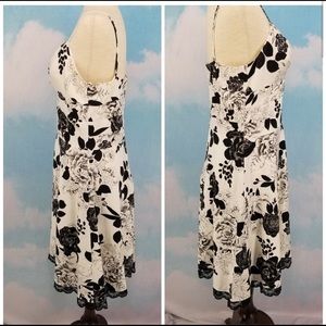 OC OC Black and White Floral Strappy Dress